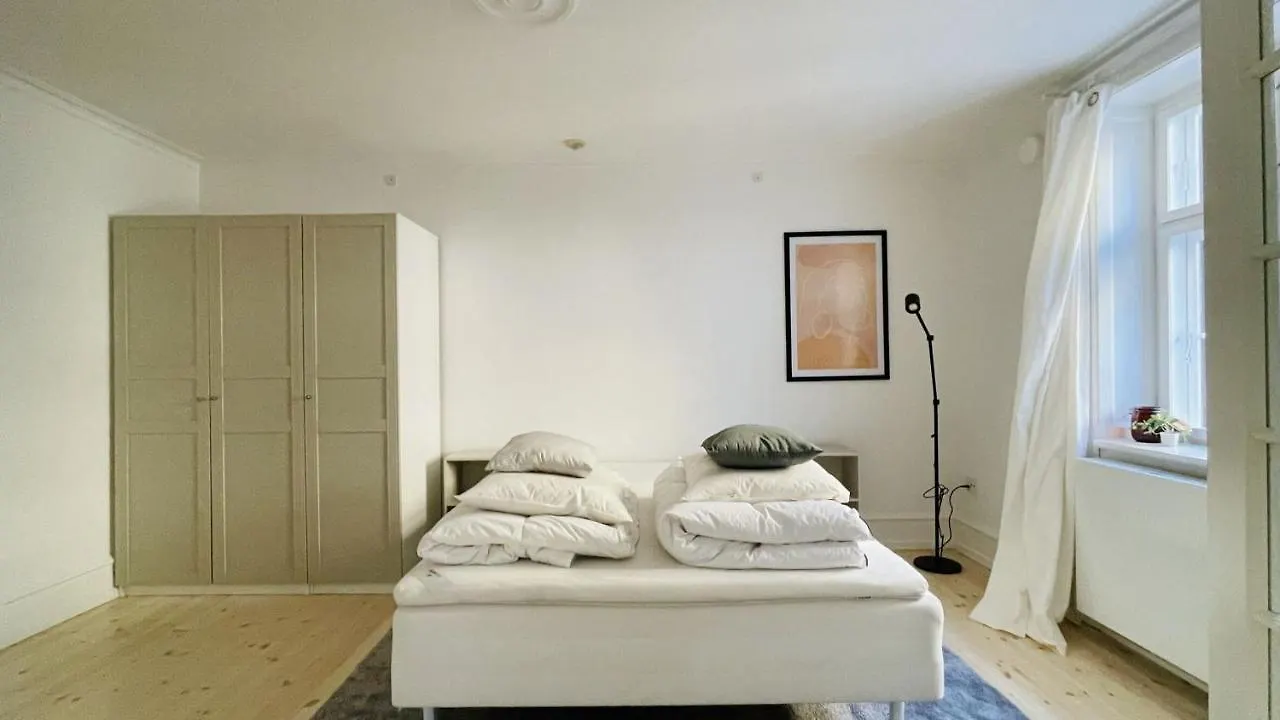 Apartmentincopenhagen Apartment 1514  Copenhagen
